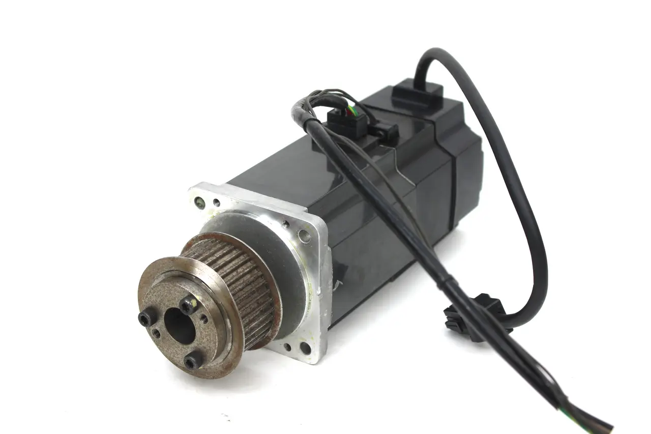 USED MITSUBISHI ELECTRIC HC-MFS73BK