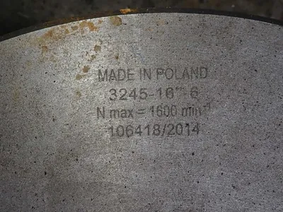 USED BISON 3245166