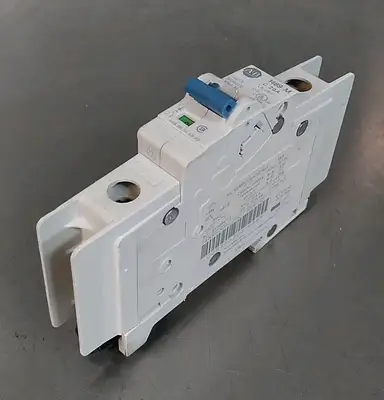 Allen-Bradley 1489-M1C200 Amp Mini Circuit Breaker Loc4E26