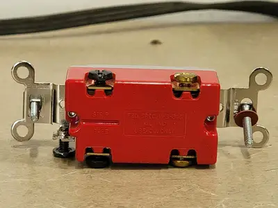 USED HUBBELL HBL1224GY