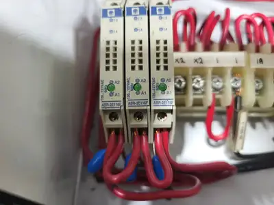 USED SQUARE D MODEL 6