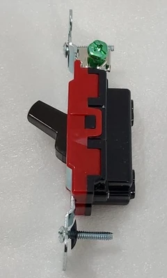 NEW Hubbell 1221B