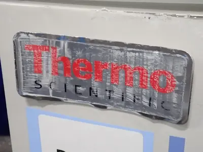 USED THERMO FISHER SCIENTIFIC 7402