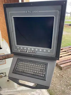 2000 ACCURPRESS 710010 Press Brakes-Hydraulic Power | Asset Exchange Corporation (4)