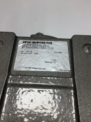 Sew-Eurodrive SA47/T DRS71M4/DH Gear Reducer
