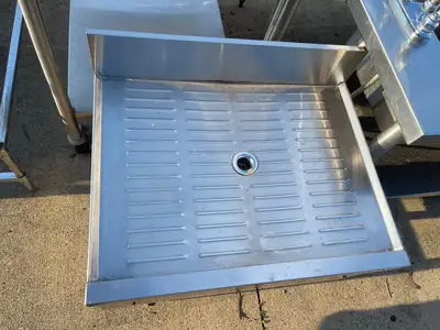 Used Falcon Restaurant Supply Used 23" Stainless Steel Under Bar Drain Board - SS173 Underbar Equipment Illinois US | Falcon Restaurant Supply #1375984
