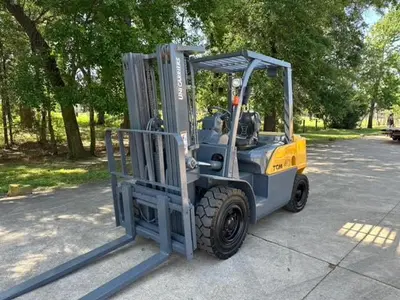 USED 2015 TCM FD40-A1