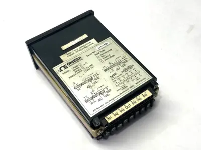 Used OMEGA Digital Panel Temperature Meter Thermocouple Input Meters - Misc Michigan US | Maverick Industrial Sales #1393248