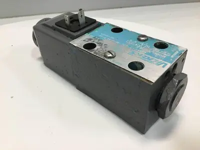 USED VICKERS DG4V-3-2AL-M-U-HL7-60