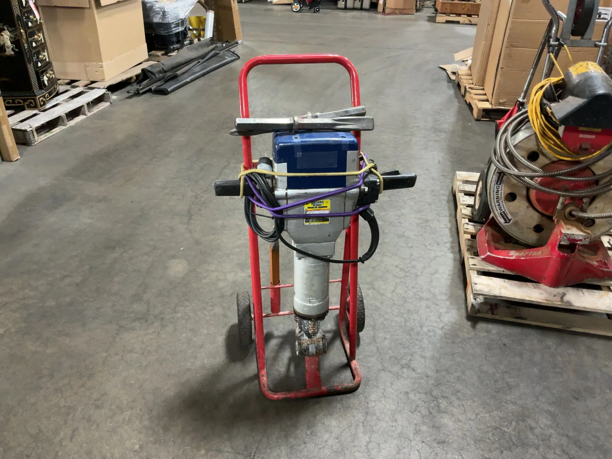 Used CHICAGO ELECTRIC INDUSTRIAL JACK HAMMER Hammers Michigan US | Miedema Asset Management Group #1320297