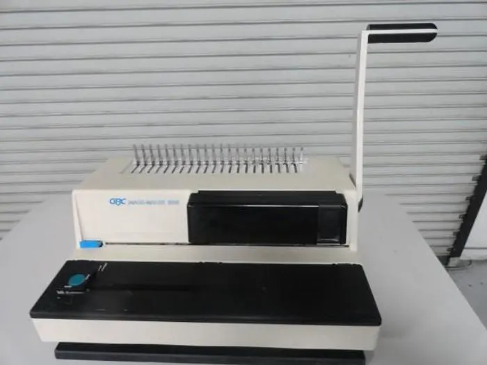GBC Image Maker 2000 Comb Inserter