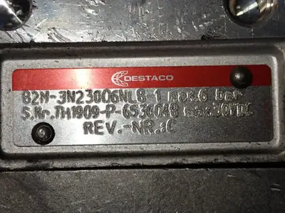 Used DESTACO 82M3N23006NL81 Clamps | HGR 24 #732117