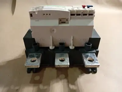 NEW SCHNEIDER ELECTRIC LR9F7375