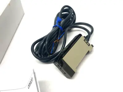 New | in-Stock Omron Photoelectric Fiber Amplifier, NPN Output 10 to 30VDC PLC Processors Michigan US | Maverick Industrial Sales #1398649