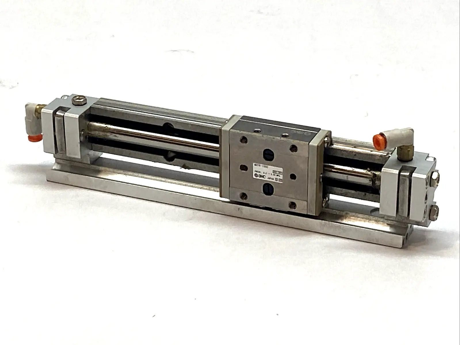 USED SMC AIR SLIDE TABLE 8MM BORE 100MM STROKE
