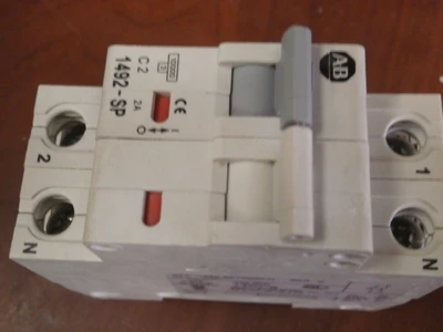 USED Allen-Bradley 1492-SP1C020-N