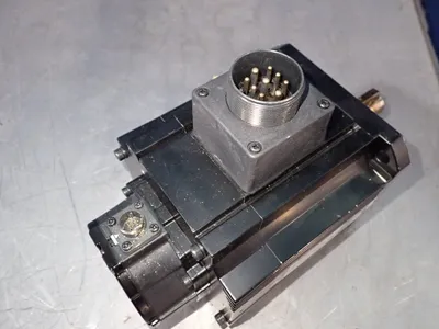 New | in-Stock OMRON R88MK90010FBS2 Servo Motors | HGR 24 #730723