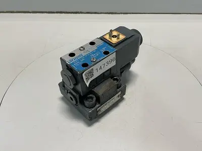 USED VICKERS DG4V-3-2AL-M-U-HL7-60