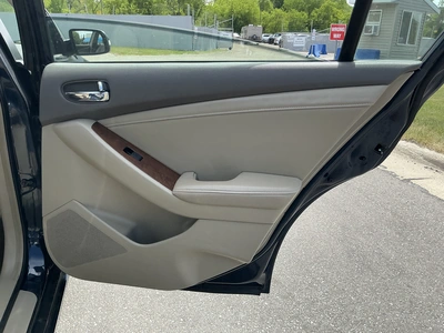 USED 2008 NISSAN ALTIMA