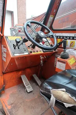 USED TRAVERSE LIFT TL-10049