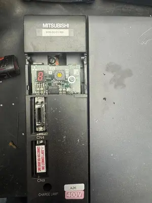 USED MITSUBISHI MDS-DH-CV-300