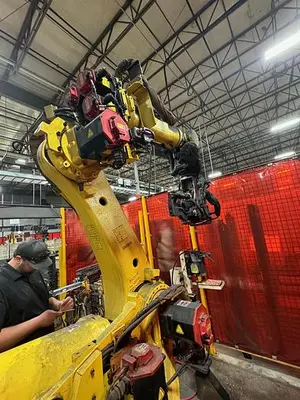 Used 2016 FANUC R2000IC 165F Robots Michigan US | RAB Industries, Inc. #184455