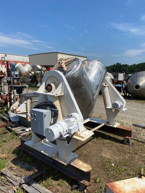 Used PATTERSON-KELLEY TWIN SHELL DRY BLENDER Dough Mixers New Jersey US | Perry Equipment #118129