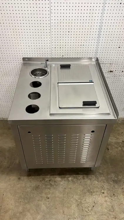 Used Delfield Used 30" x 32" Ice Cream Dipping Cabinet with Delfield N225P 6 Gallon Freezer - 115V - RL Ice Cream Equipment Illinois US | Falcon Restaurant Supply #1373543