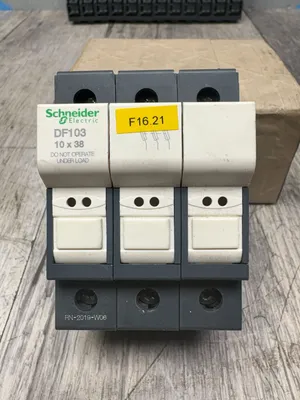 SCHNEIDER ELECTRIC DF103 RN-2019-W06 Electrical/PLC/Automation | ESS Industrial Equipment Sales (8)