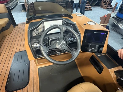New | in-Stock 2027 BENTLEY PONTOONS 223 ELITE ADMIRAL Boats (Misc) Virginia US | Affordable Outdoors #1638038