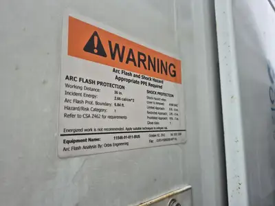 USED 2010 CANELEC MFG. 5KV RATED LOADBREAK SWITCH