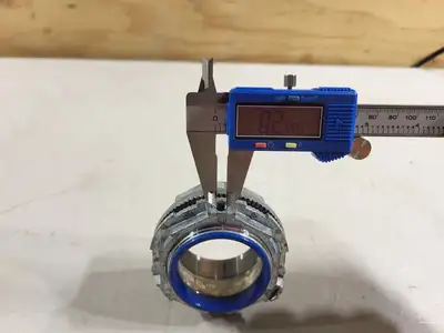 NEW THOMAS & BETTS H200GR-C