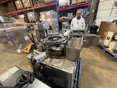 Cozzoli Vial Filler - incomplete