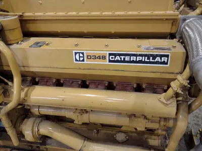 USED CATERPILLAR D348