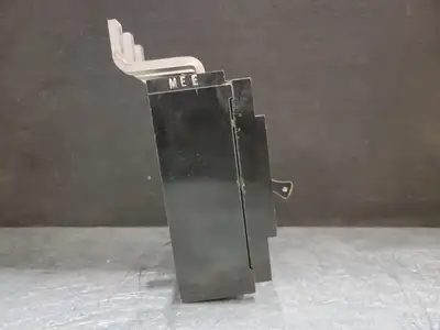 USED SQUARE D 999316