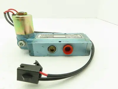 Skinner S3R0046 Pneumatic Directional Control Solenoid Valve 5/2 Pos 12VDC 3/8"