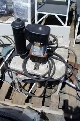 USED ARO 650305