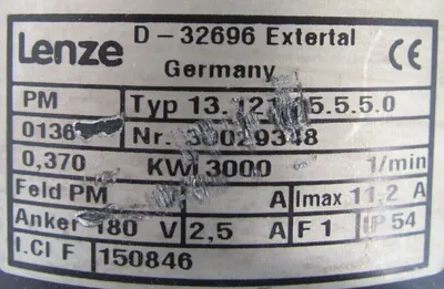 NEW LENZE 12.311.40.3.6.0 GEARMOTOR 30029348 D-32696 1231140360 13.121.65.5.5.0