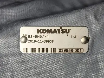 NEW KOMATSU ES-EM6774