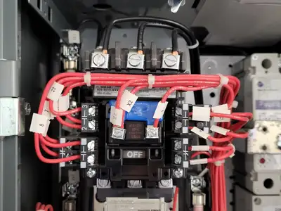 NEW ALLEN-BRADLEY YUTKNPN90/2BB