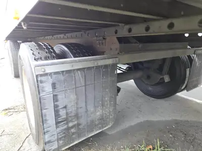USED 2011 UTILITY 53FT