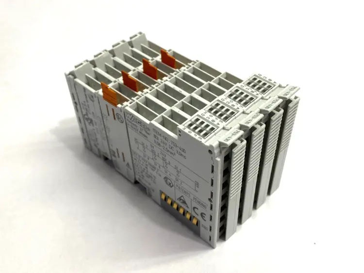 Used WAGO DIGITAL INPUT MODULE 8-CHANNEL 24VDC NO TERMINALS LOT OF 4 PLC Input & Output | Maverick Industrial Sales #1100127