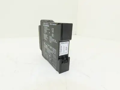 Schmersal SRB301ST-24V-V.2 Safety Relay Module 24V 103006151