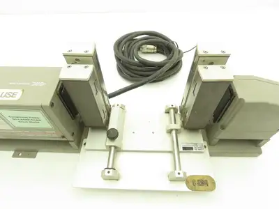 Mitutoyo LSM-602 Laser Scan Micrometer with Size Adapter