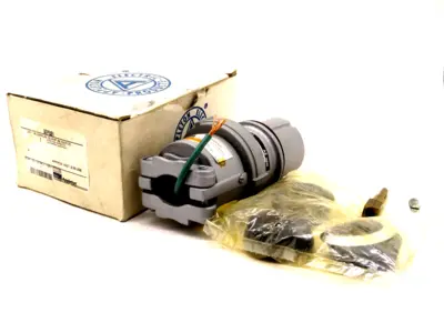NEW APPLETON AEP3461 3/4" ALUMINUM PLUG 30AMP AE SERIES