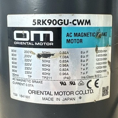 NEW Oriental Motor 5RK90GU-CWM