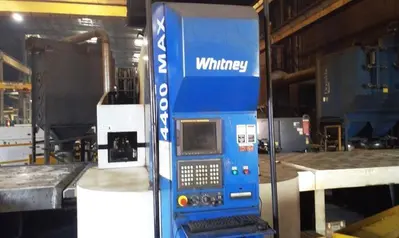 USED 2008 WHITNEY 4400 MAX