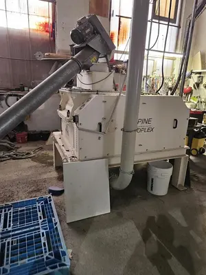 USED HOSOKAWA TWO-STAGE PLASTIC SHREDDING AND GRANULATION SYSTEM