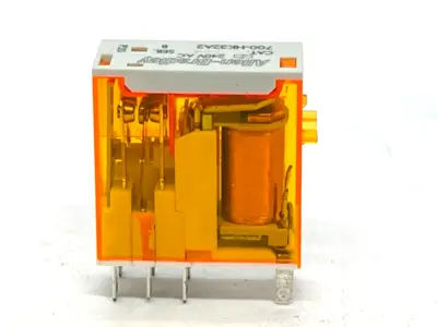 700-HK32A2 | Allen Bradley  Ser B Powered Relay 8Pin 8A 277VC / 6A 30VDC - New – Open box