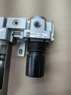 NEW SMC AF3000-03D AR2500-03G